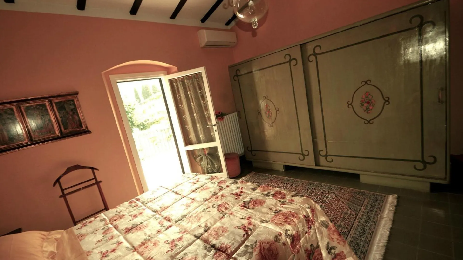 Olivia B&B And Apartment 3*, Cantagrillo
